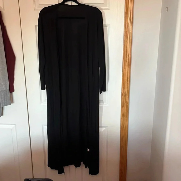 LONG CARDIGAN - SIZE OX (Fits Large) - Picture 2 of 5